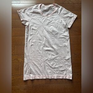 🍓Lululemon STRAWBERRY MILKSHAKE Swiftly Tech🍓